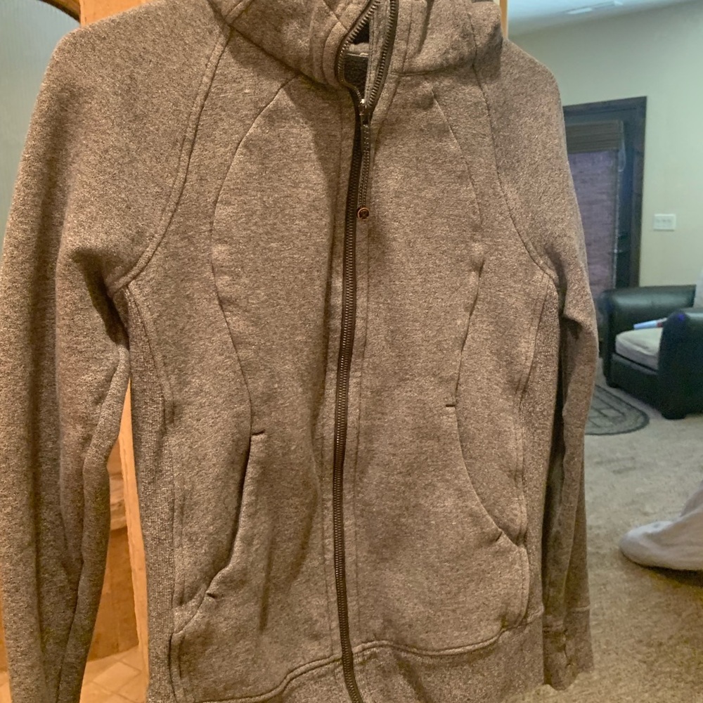 Lululemon scuba hoodie Sz 4